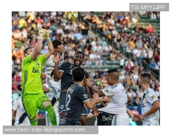 美职足精彩对决休斯顿主场迎战温哥华球队全力争胜